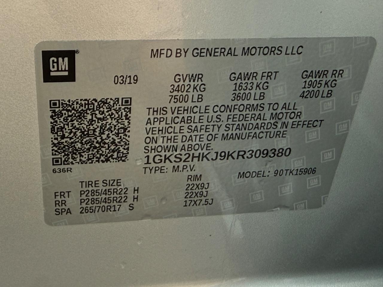 GMC Yukon XL Vehicle Image 24