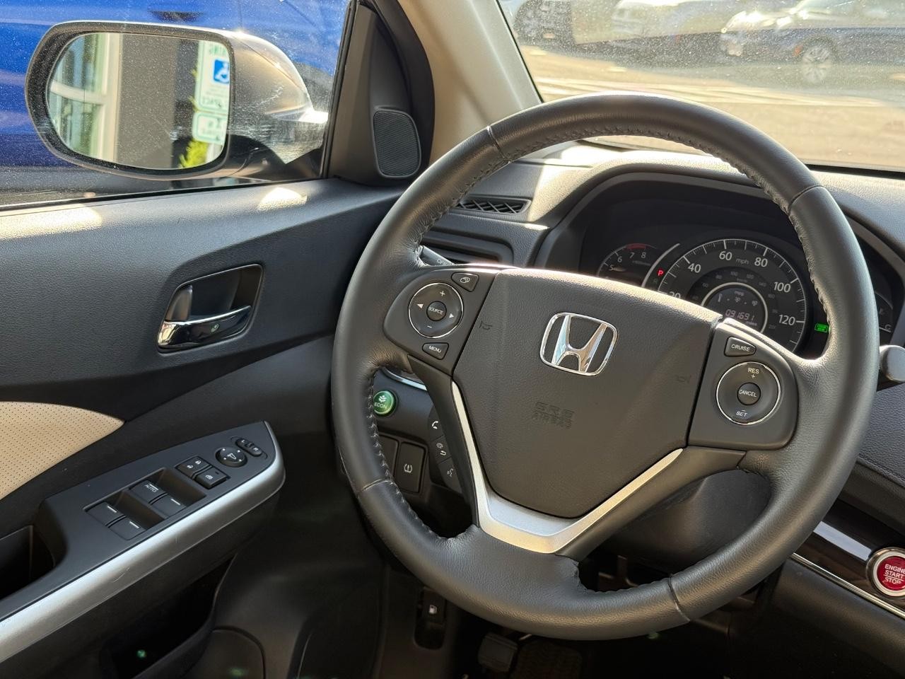 Honda CR-V Vehicle Image 13