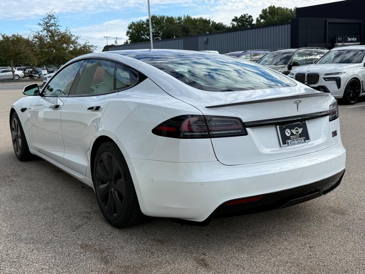 Tesla Model S Vehicle Image 06
