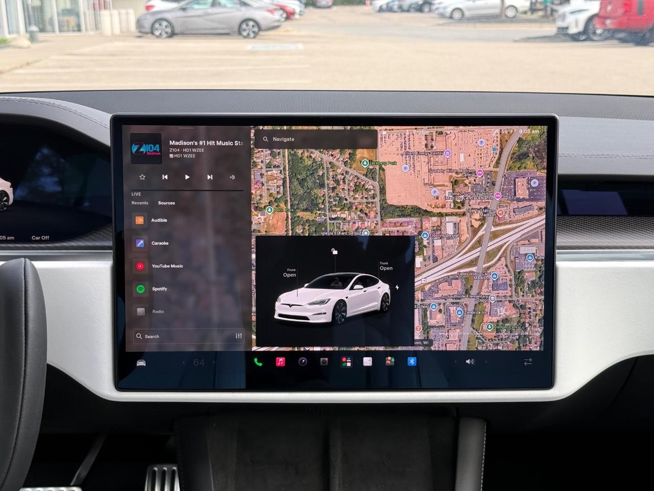 Tesla Model S Vehicle Image 12