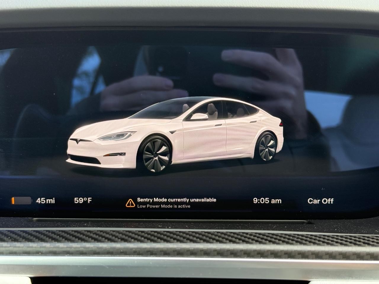 Tesla Model S Vehicle Image 17