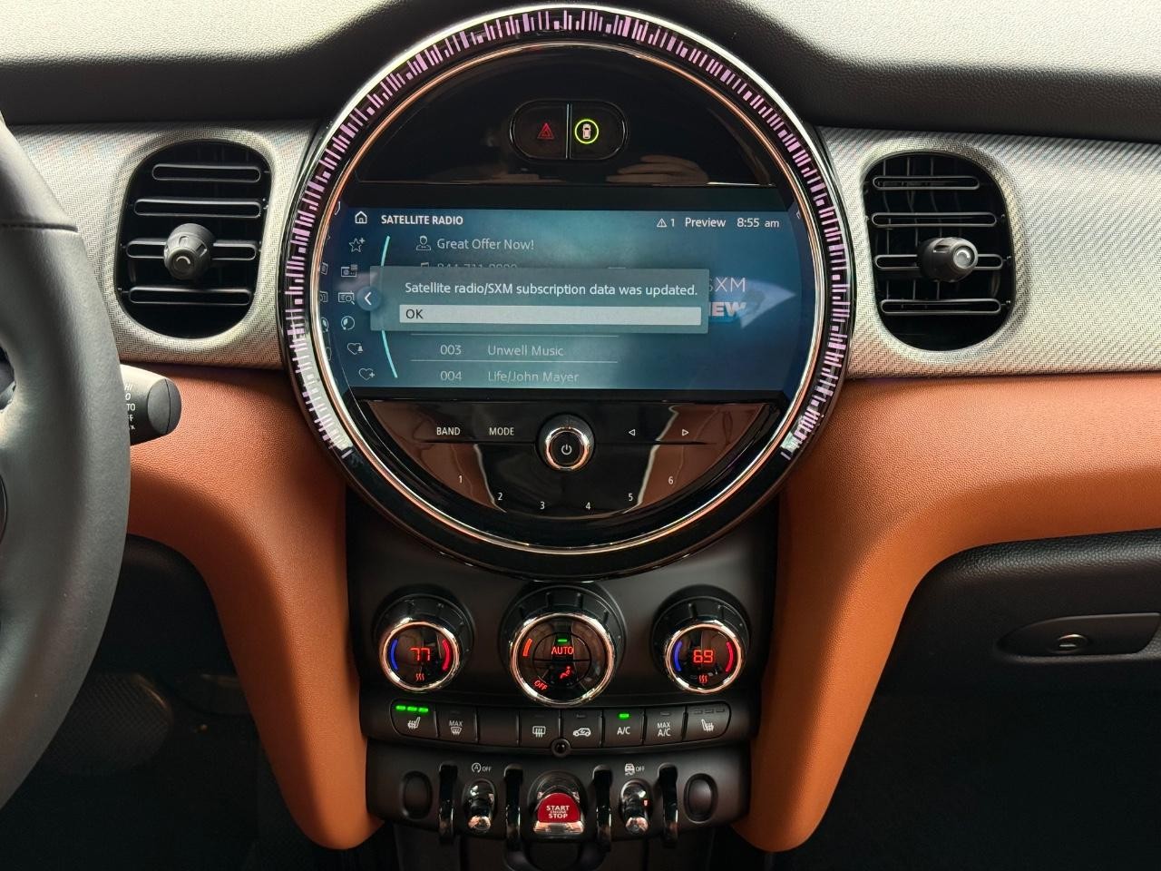 MINI Convertible Vehicle Image 12
