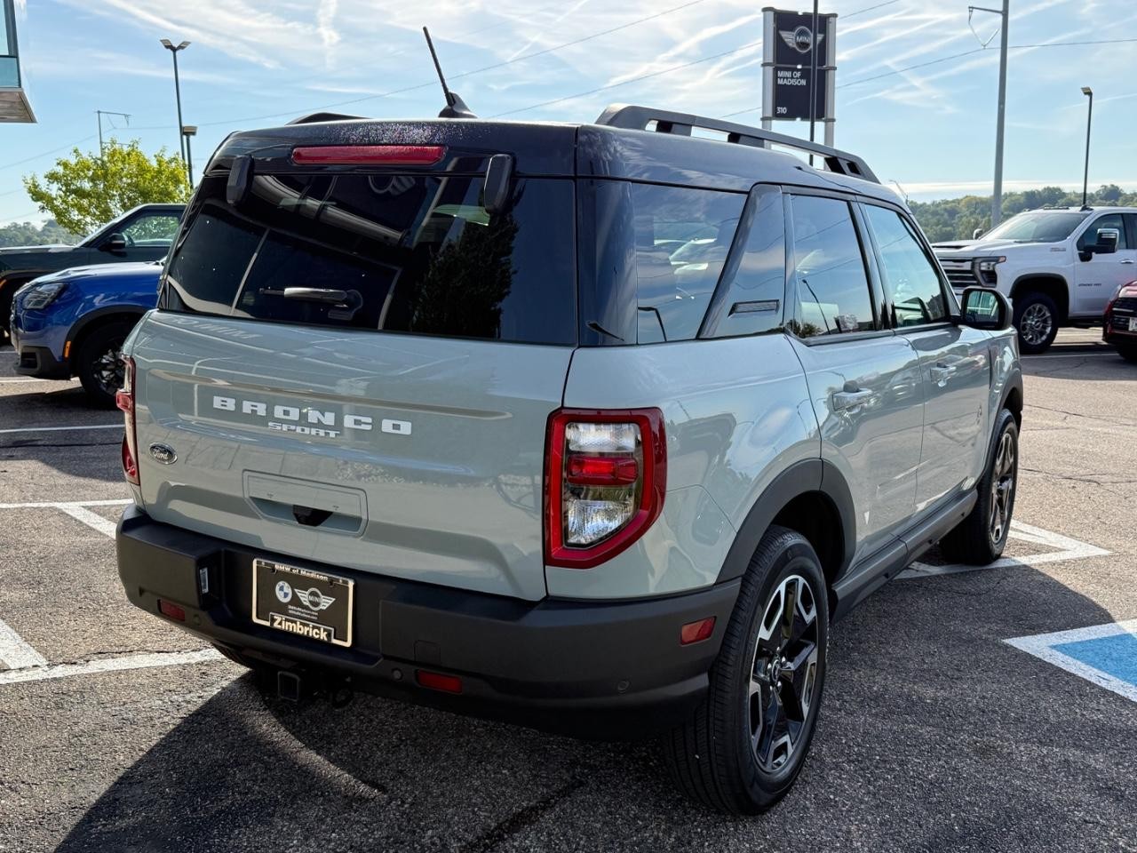 Ford Bronco Sport Vehicle Image 03