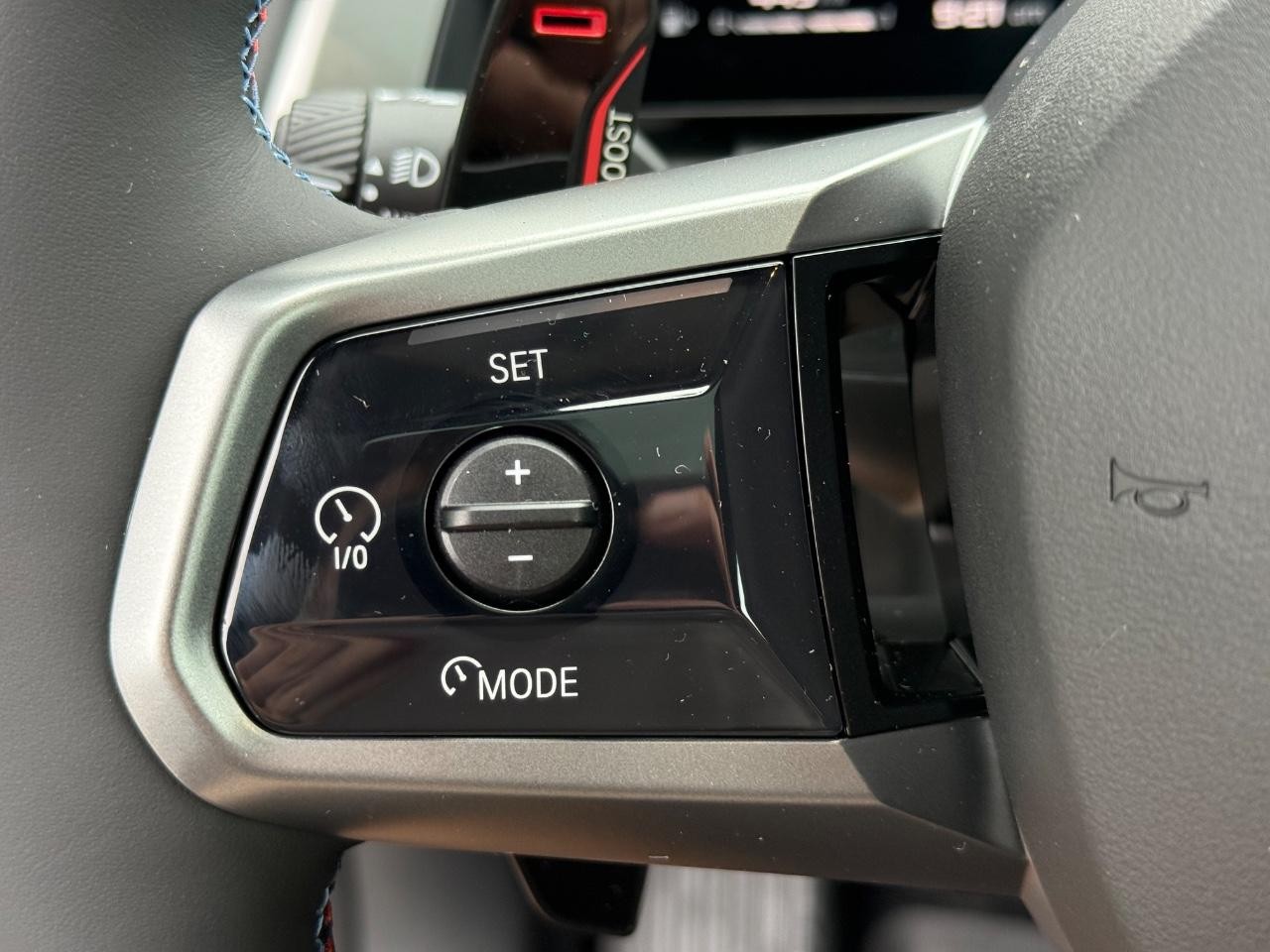 BMW X3 Vehicle Image 12