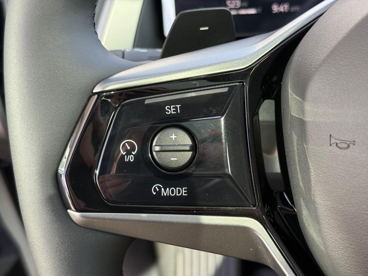 BMW X3 Vehicle Image 12