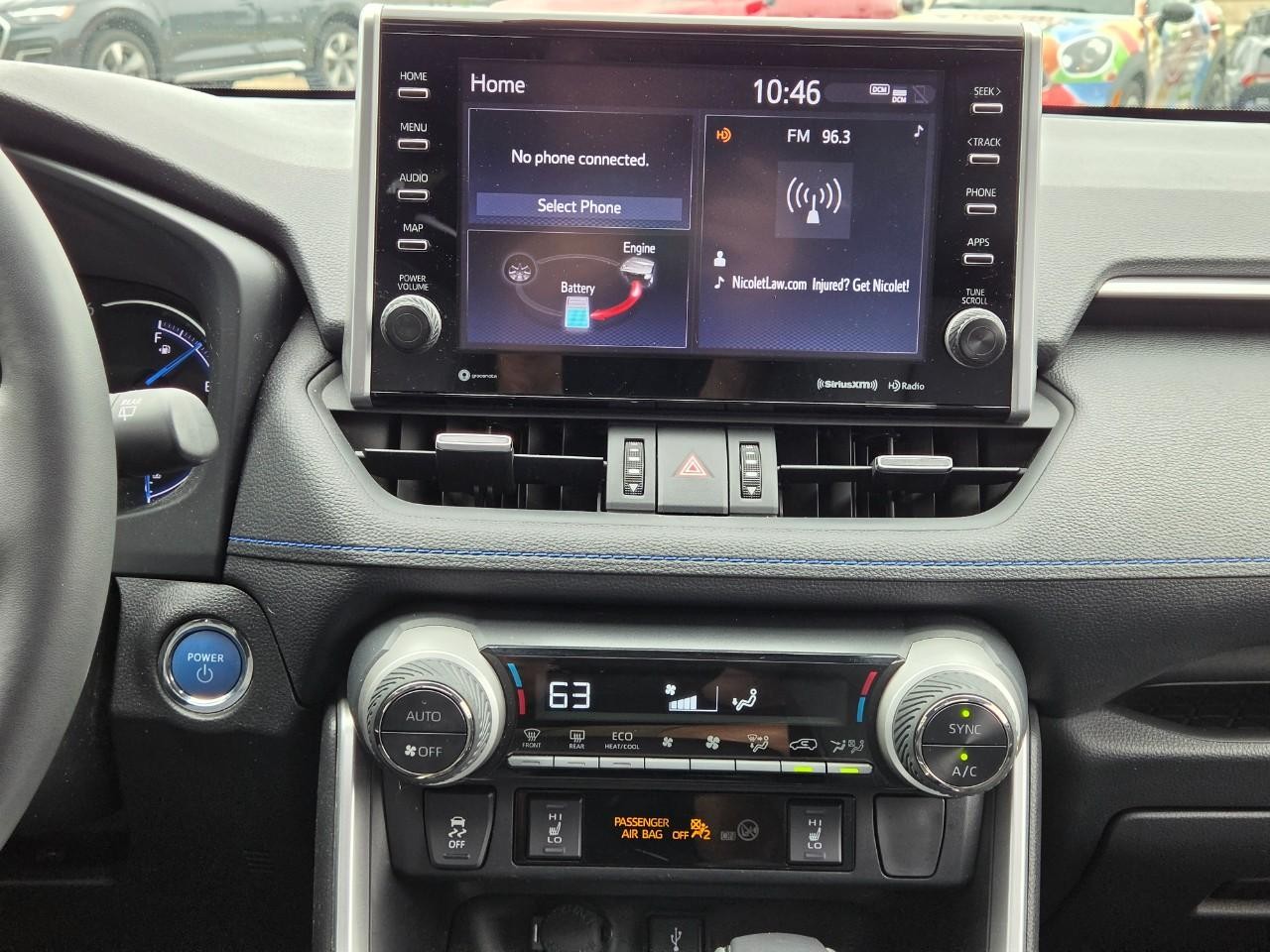 Toyota RAV4 Vehicle Image 11