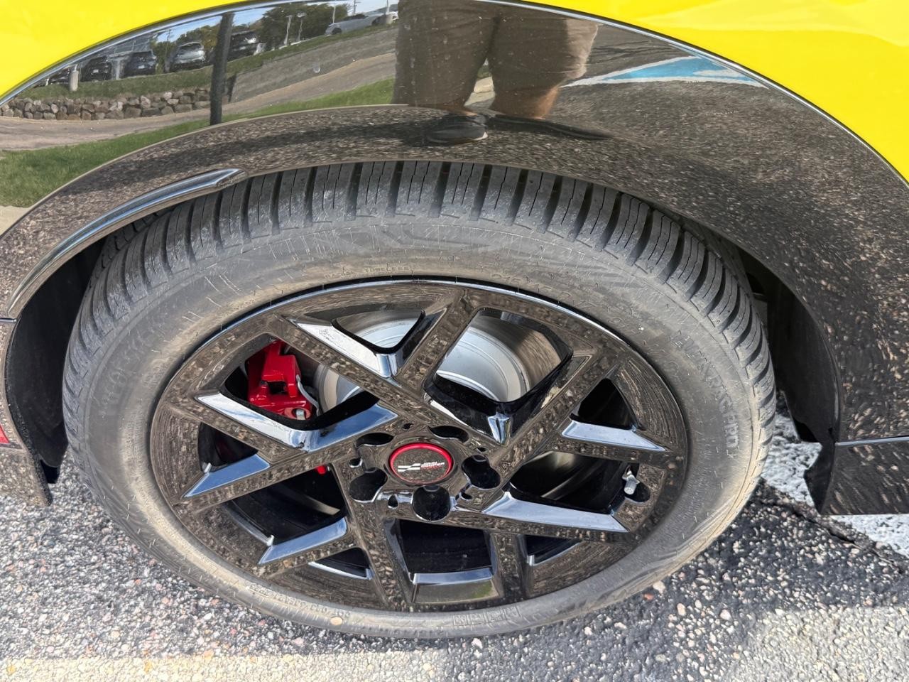 MINI John Cooper Works Vehicle Image 04