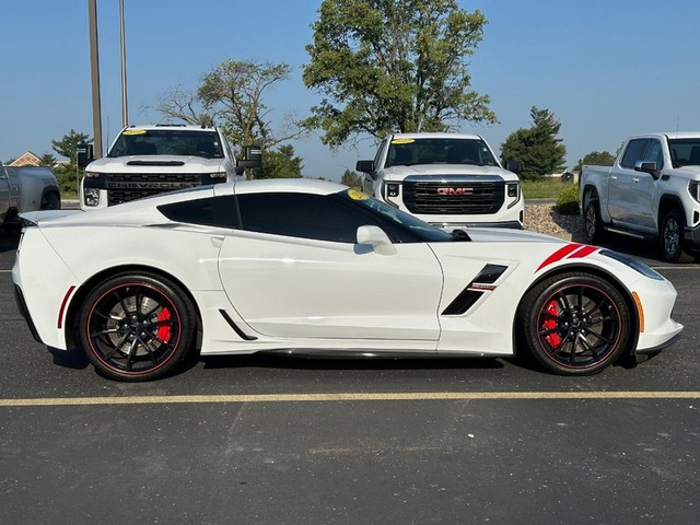 more details - chevrolet corvette