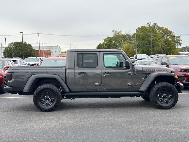 more details - jeep gladiator