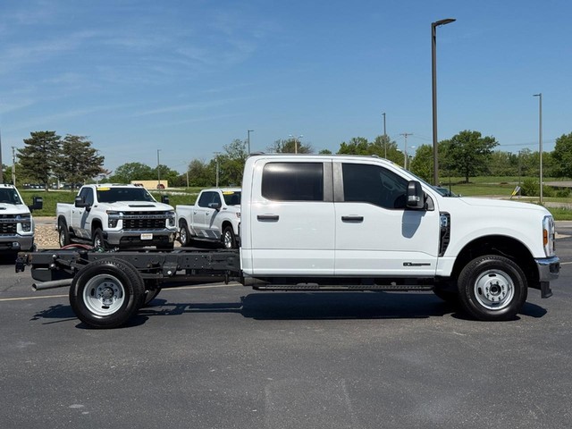 Columbia MO 2024 Ford Super Duty F-350 DRW more details - ford super duty f-350 drw