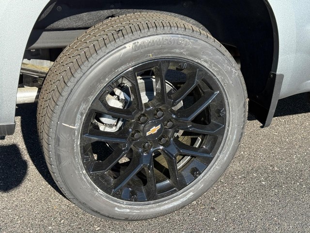 2025 Chevrolet Silverado 1500 High Country - Photo 3