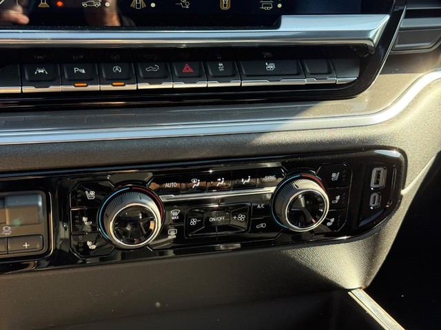 2025 Chevrolet Silverado 1500 High Country - Photo 14