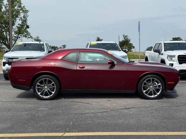 more details - dodge challenger
