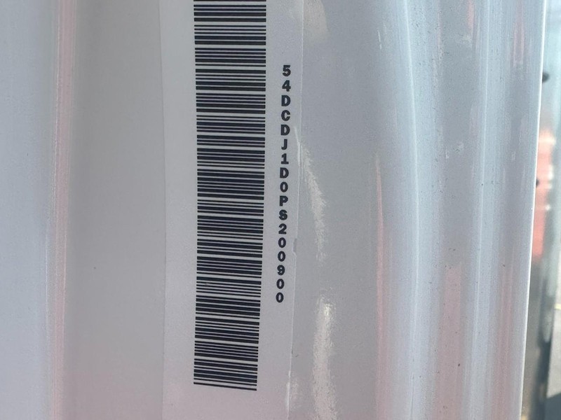 Chevrolet 4500 LCF Gas Vehicle Full-screen Gallery Image 11