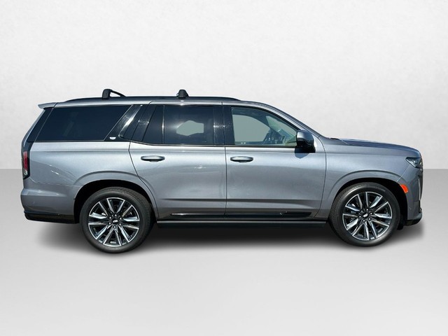 more details - cadillac escalade