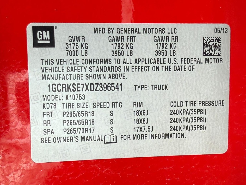 Chevrolet Silverado 1500 Vehicle Full-screen Gallery Image 21