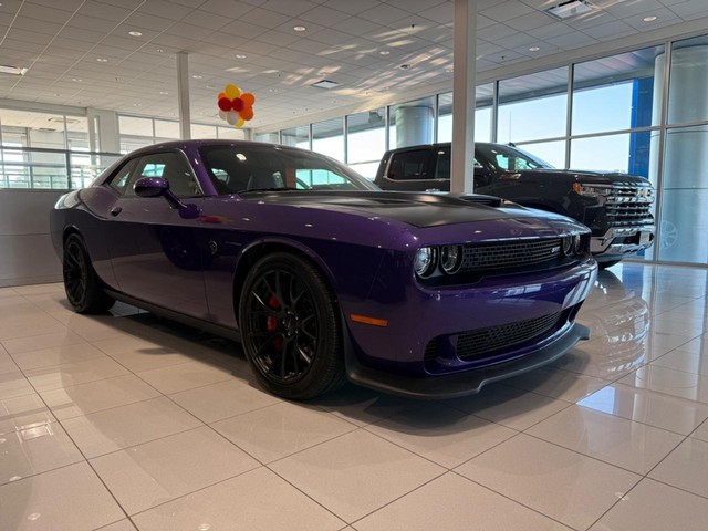 more details - dodge challenger