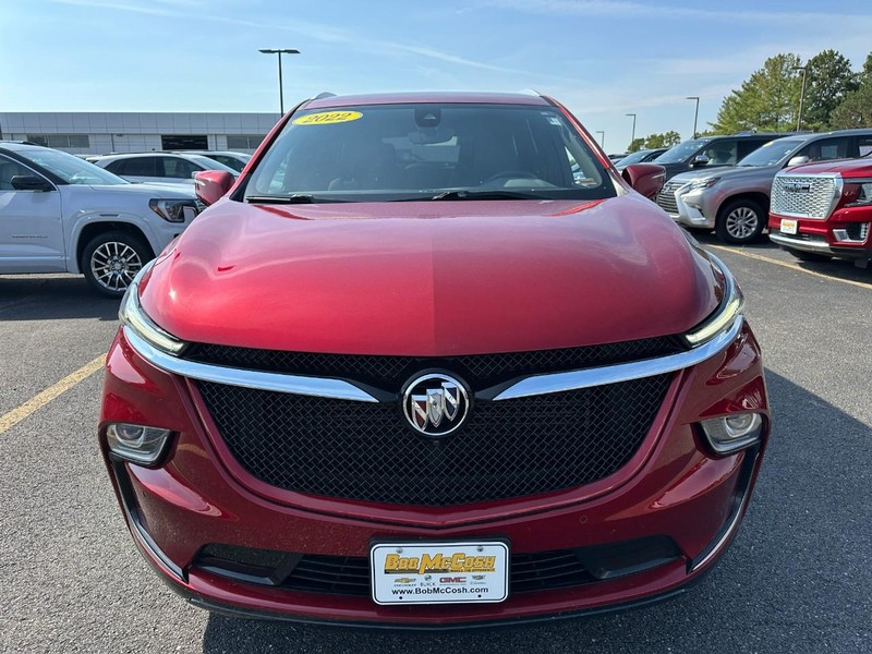 Buick Enclave Vehicle Full-screen Gallery Image 09