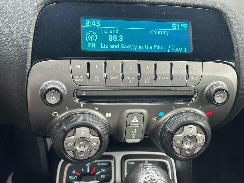 Chevrolet Camaro Vehicle Full-screen Gallery Image 17