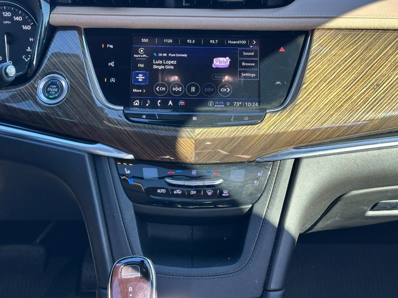 Cadillac XT6 Vehicle Full-screen Gallery Image 13