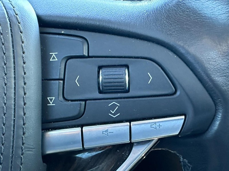 Cadillac XT6 Vehicle Full-screen Gallery Image 20