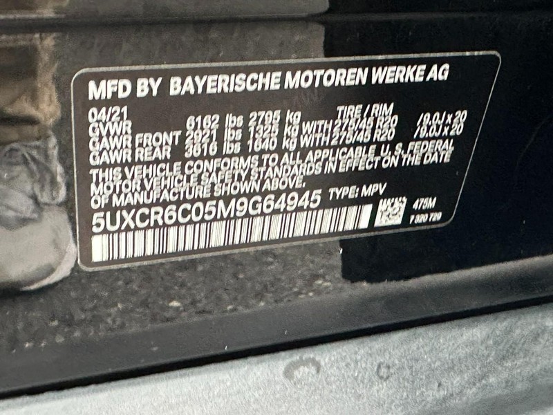 BMW X5 Vehicle Full-screen Gallery Image 27