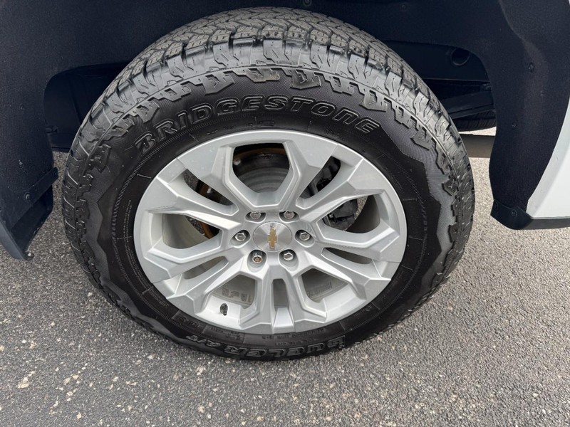 Chevrolet Silverado 1500 Vehicle Full-screen Gallery Image 07