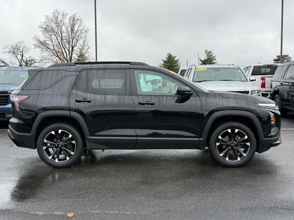 Chevrolet Equinox Vehicle Full-screen Gallery Image 01