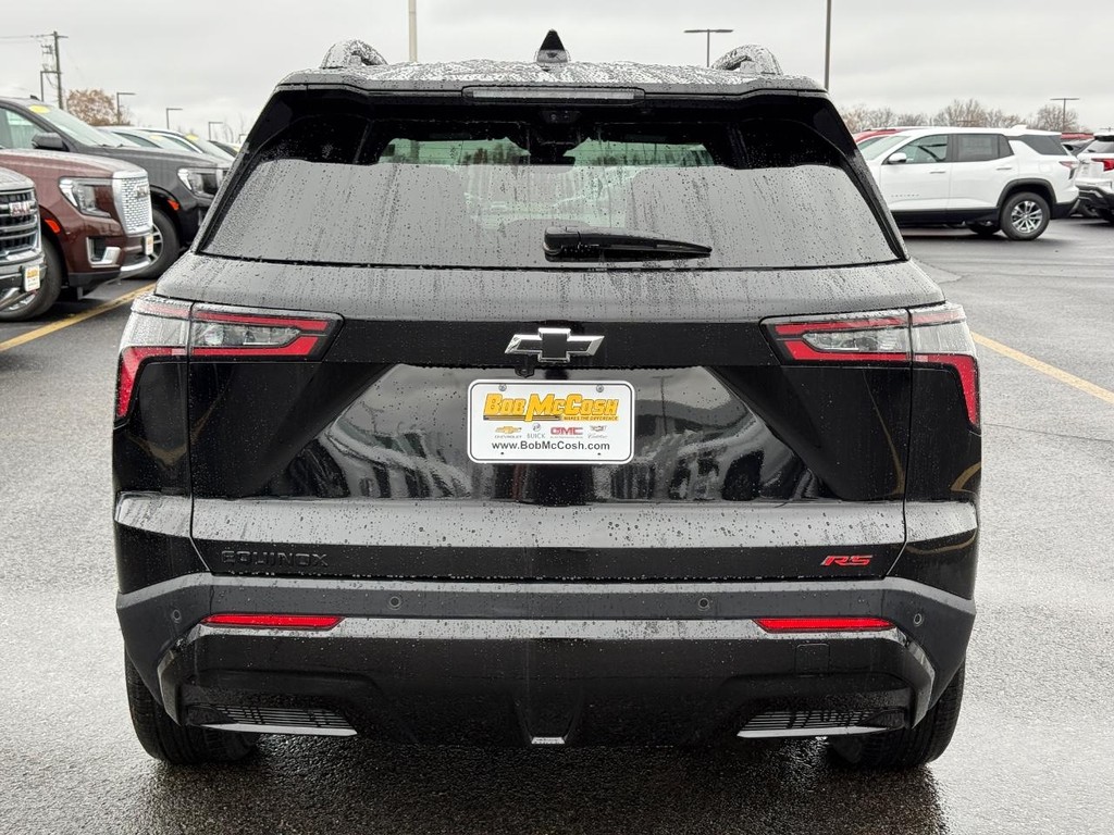 Chevrolet Equinox Vehicle Full-screen Gallery Image 04