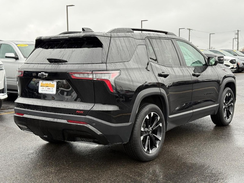 Chevrolet Equinox Vehicle Full-screen Gallery Image 03