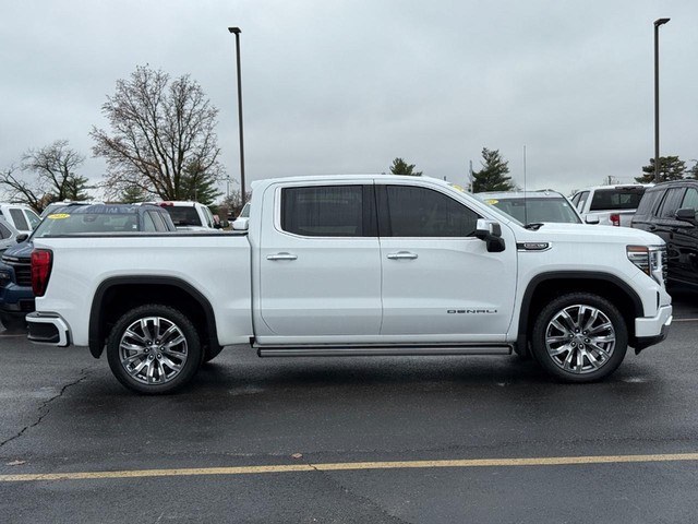 2024 GMC Sierra 1500 4WD Crew Cab Denali at Bob McCosh Chevrolet GMC Cadillac in Columbia MO