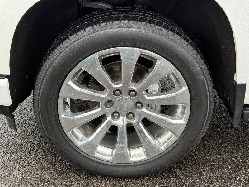 Chevrolet Silverado 1500 Vehicle Full-screen Gallery Image 07