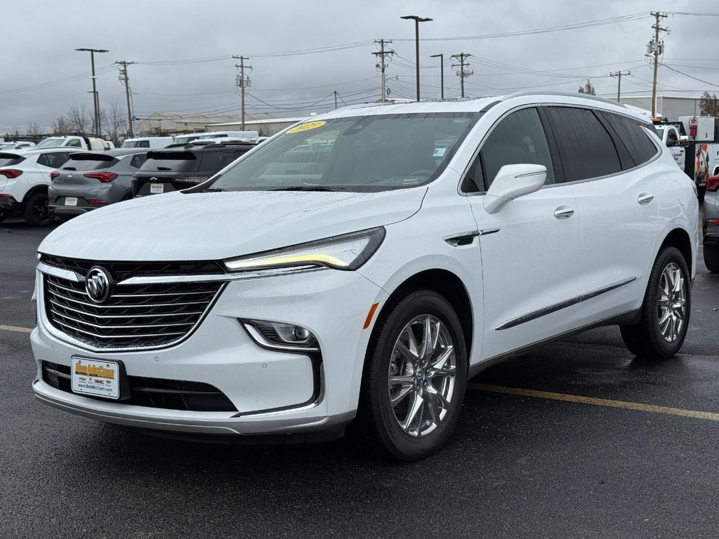 Buick Enclave Vehicle Full-screen Gallery Image 08