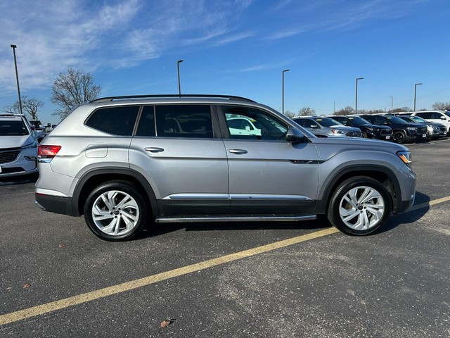 2023 Volkswagen Atlas 2.0T SE w/Technology at Bob McCosh Chevrolet GMC Cadillac in Columbia MO