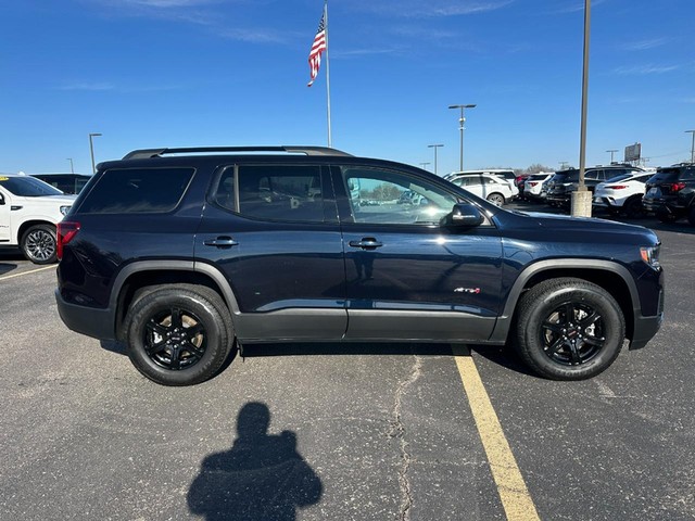 2022 GMC Acadia AT4 at Bob McCosh Chevrolet GMC Cadillac in Columbia MO