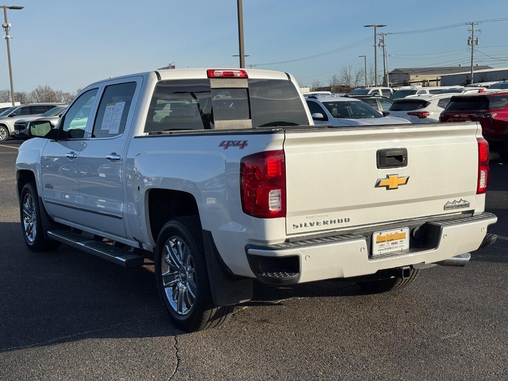Chevrolet Silverado 1500 Vehicle Full-screen Gallery Image 05