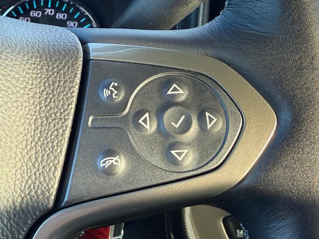 Chevrolet Silverado 1500 Vehicle Full-screen Gallery Image 15