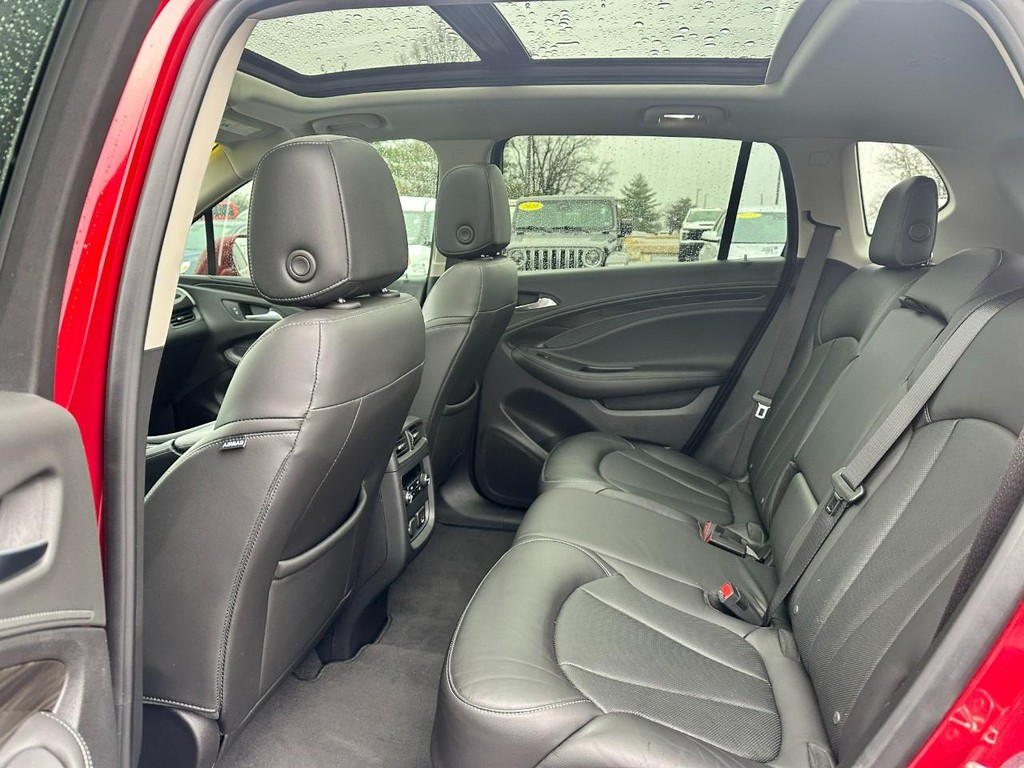 Buick Envision Vehicle Full-screen Gallery Image 10