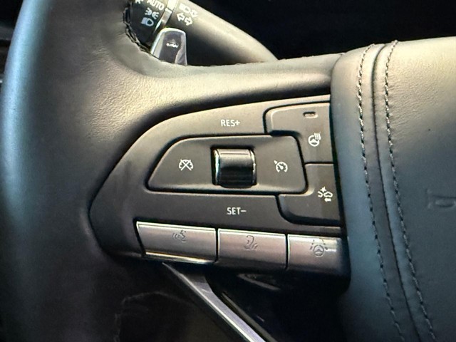 2024 Cadillac Escalade V-Series - Photo 15