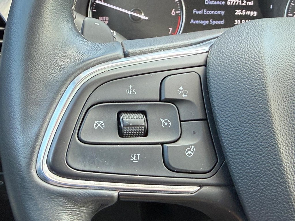 Buick Envision Vehicle Full-screen Gallery Image 14