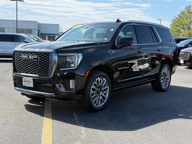 2024 GMC Yukon Denali Ultimate - Photo 7