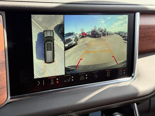 2024 GMC Yukon Denali Ultimate - Photo 22