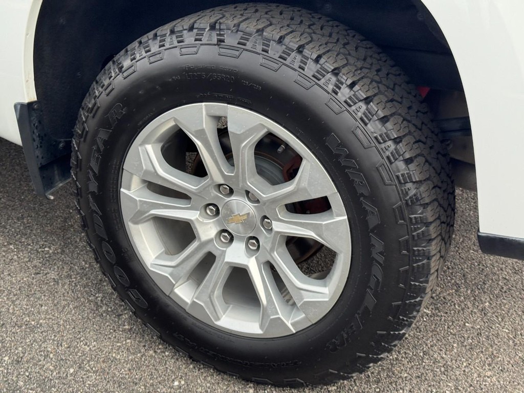 Chevrolet Silverado 1500 Vehicle Full-screen Gallery Image 07
