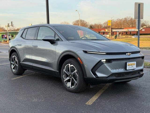 2026 Chevrolet Equinox EV 1LT FWD's photo