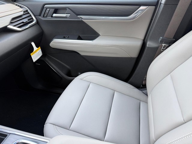 2026 GMC Acadia Elevation - Photo 15