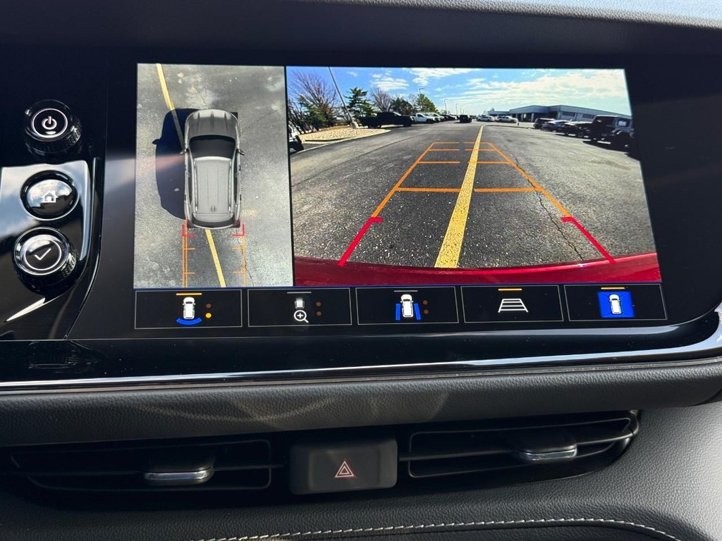 Buick Envision Vehicle Full-screen Gallery Image 19