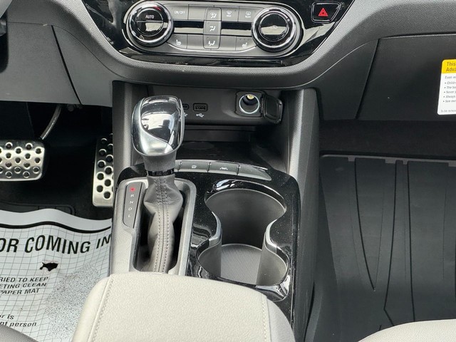2026 Buick Envista Sport Touring - Photo 8