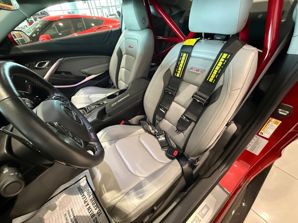 Chevrolet Camaro Vehicle Full-screen Gallery Image 14