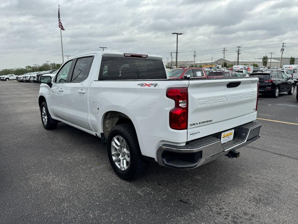 Chevrolet Silverado 1500 Vehicle Full-screen Gallery Image 06