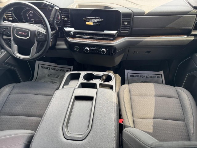 2024 GMC Sierra 1500 Elevation - Photo 10